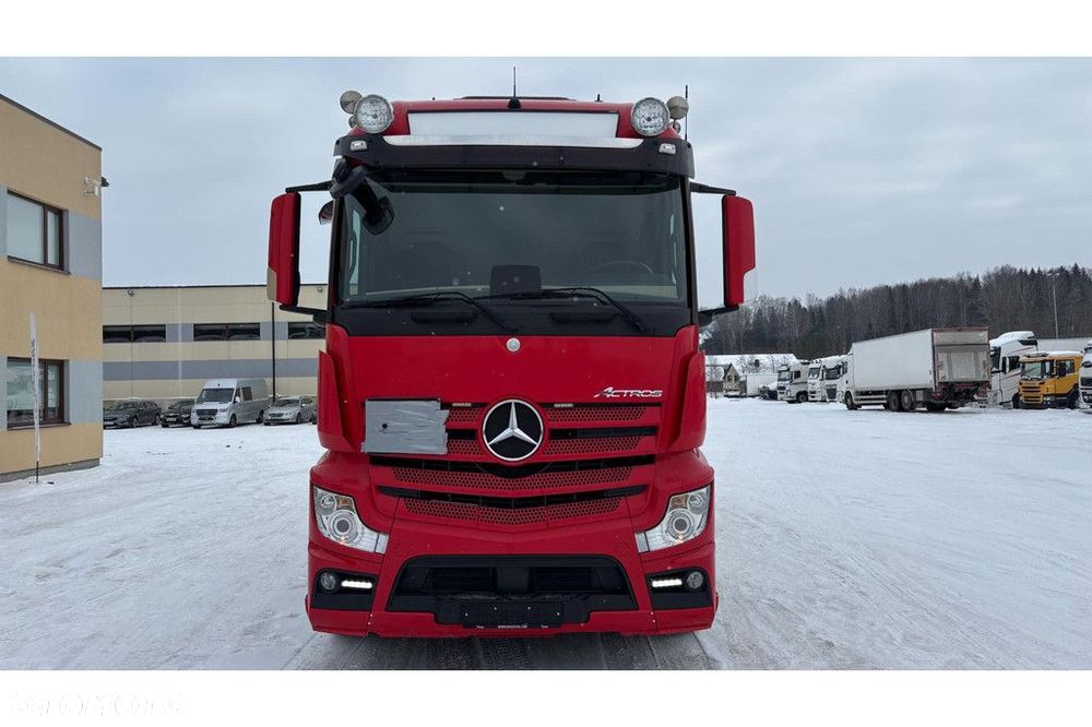 Mercedes-Benz Actros 2553 6x2*4 RETARDER + 18.800 LITERS + ADR - 3
