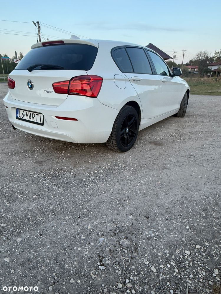 BMW Seria 1 116d - 13