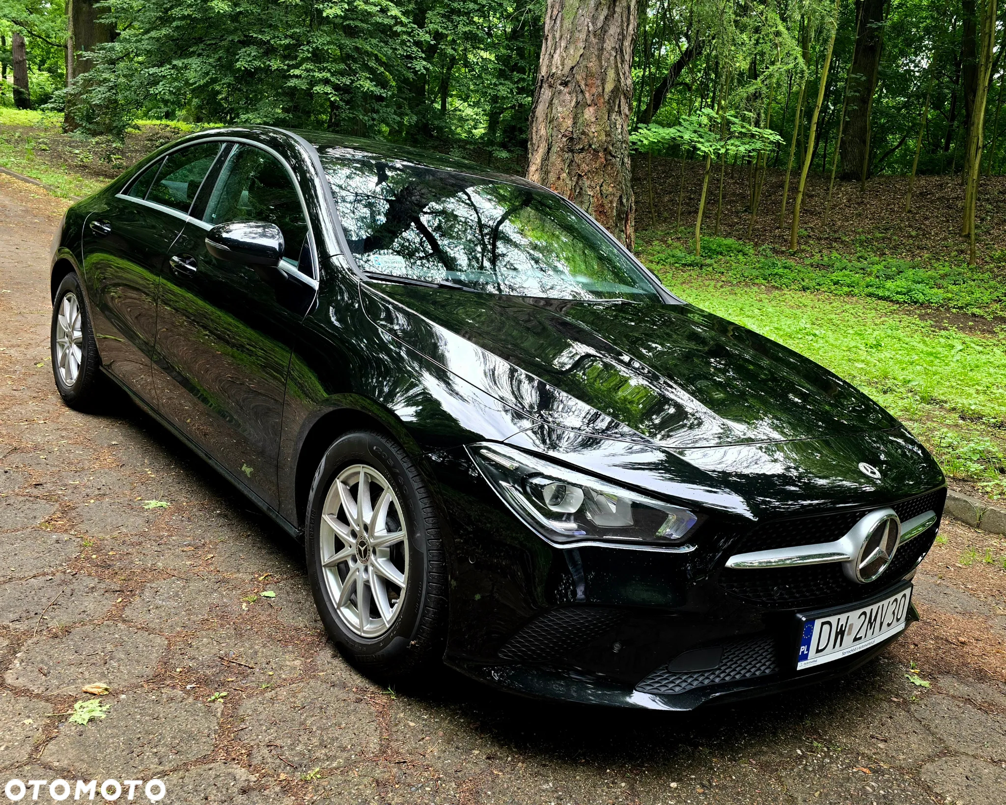 Mercedes-Benz CLA 180 7G-DCT - 2