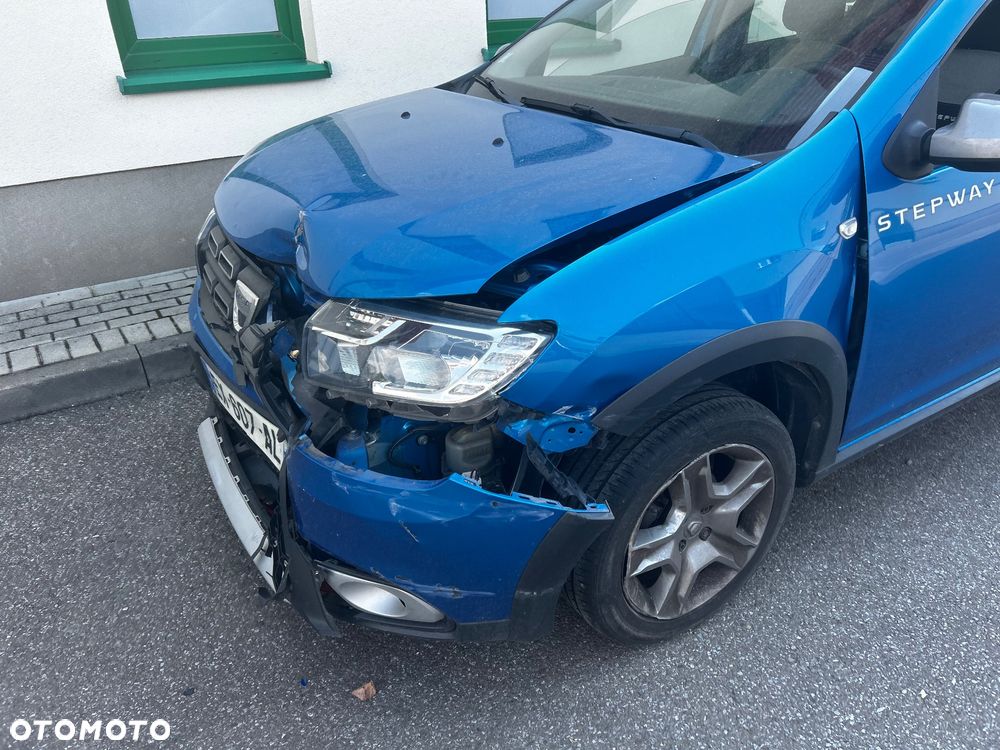 Dacia Sandero - 9