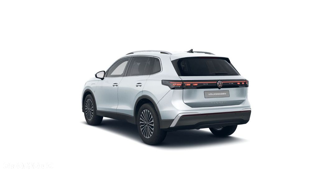 Volkswagen Tiguan - 6