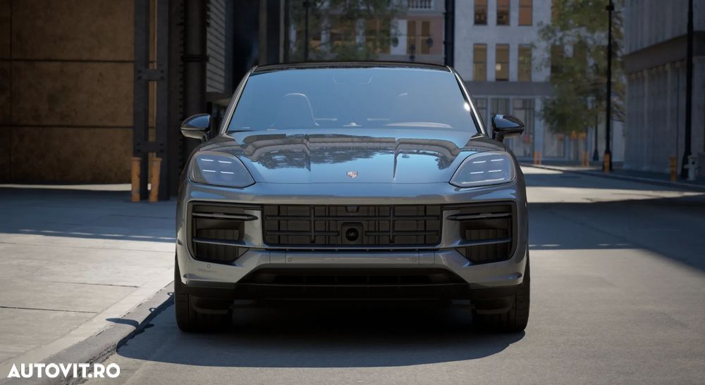 Porsche Cayenne Coupe E-Hybrid Black Edition - 3