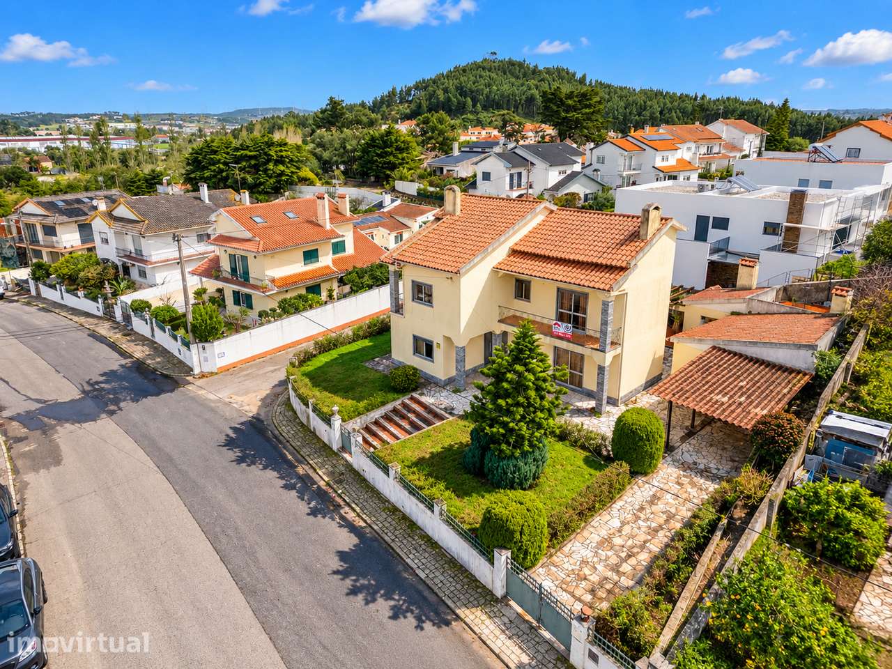 Moradia T4  Isolada, Venda do Pinheiro - Grande imagem: 3/22