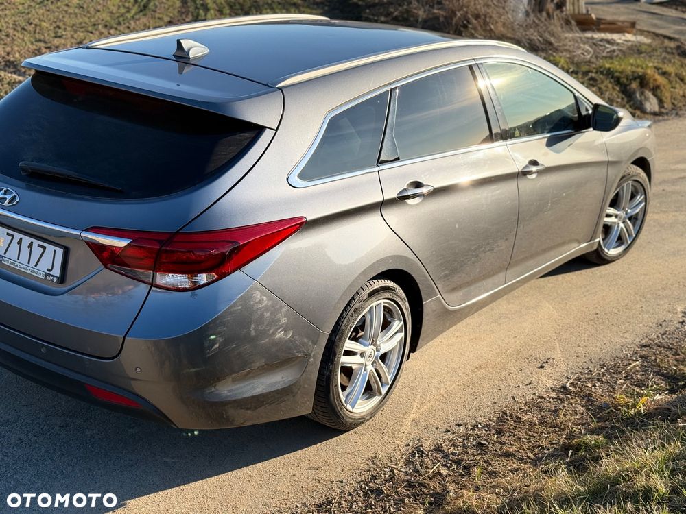 Hyundai i40 Kombi blue 1.7 CRDi Premium - 5