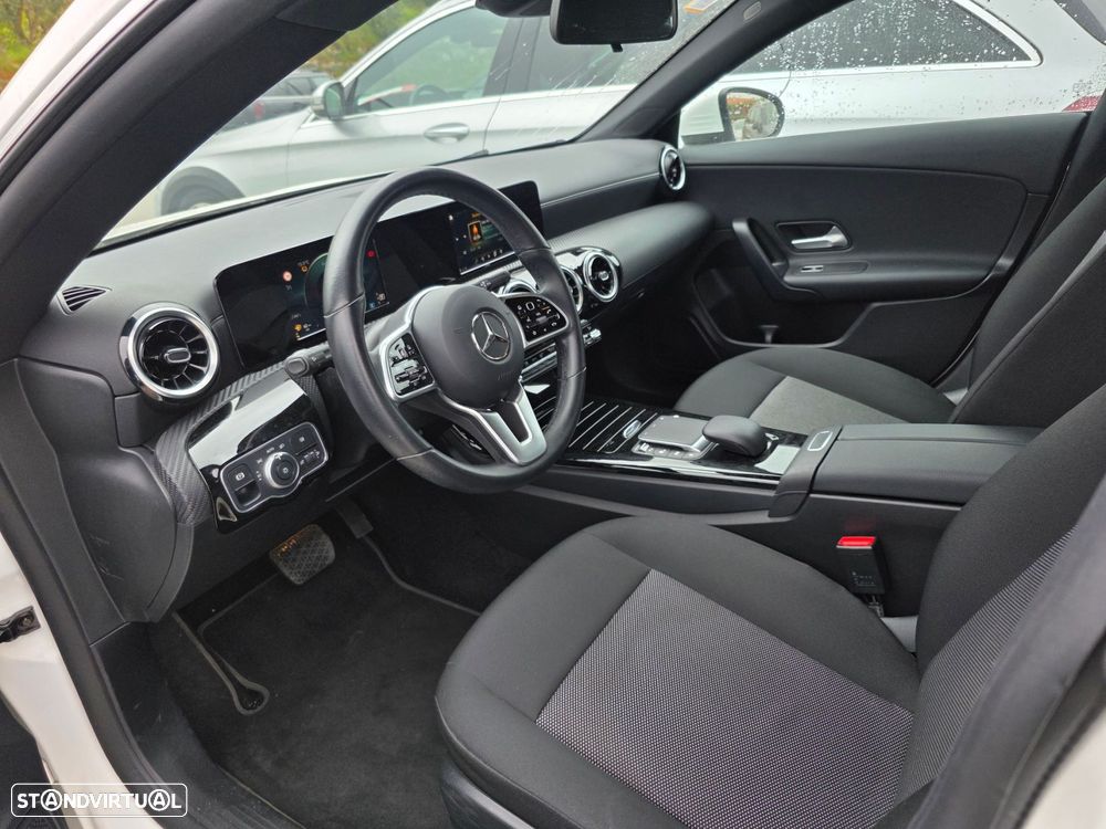 Mercedes-Benz CLA 180 d - 7