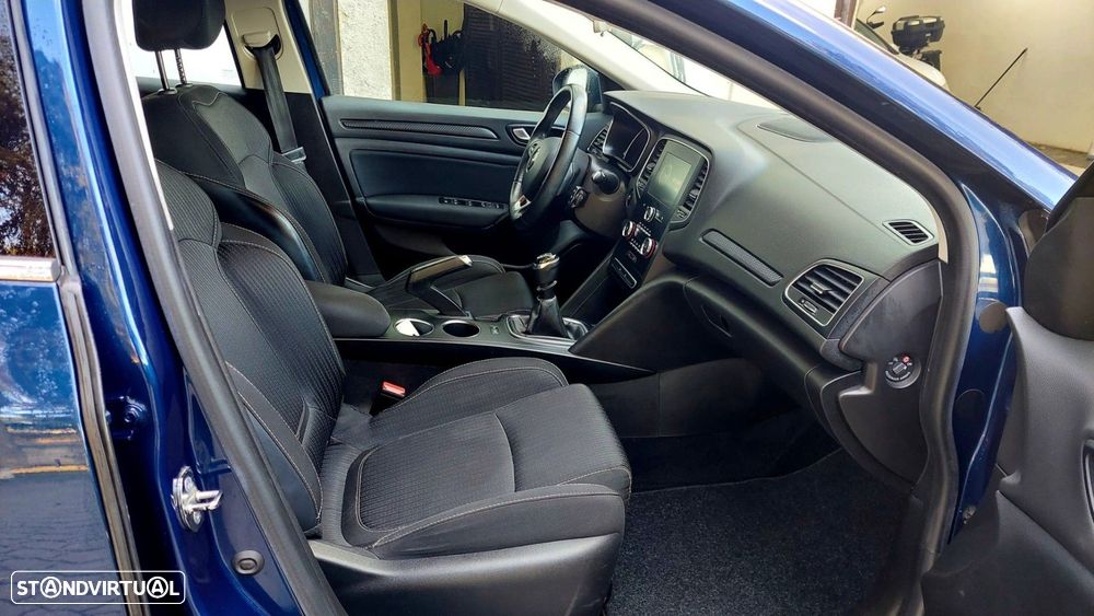 Renault Mégane 1.5 dCi Zen - 9
