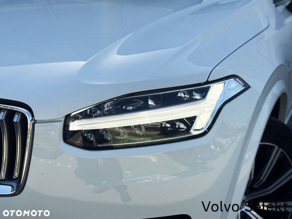 Volvo XC 90 - 40