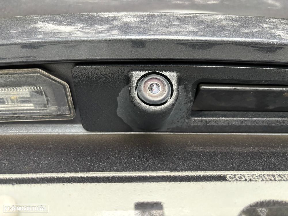 Tesla Model 3 Performance Dual Motor AWD - 35