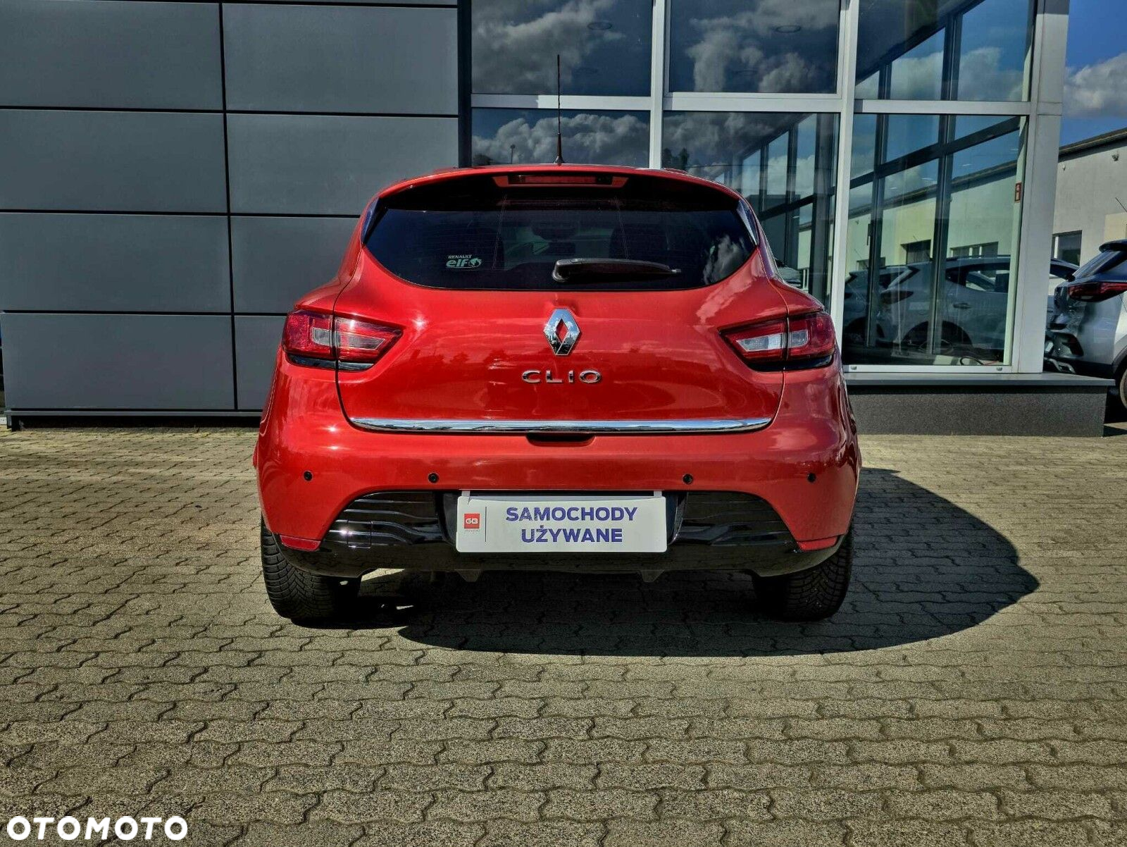 Renault Clio 1.2 16V Limited EU6 - 7