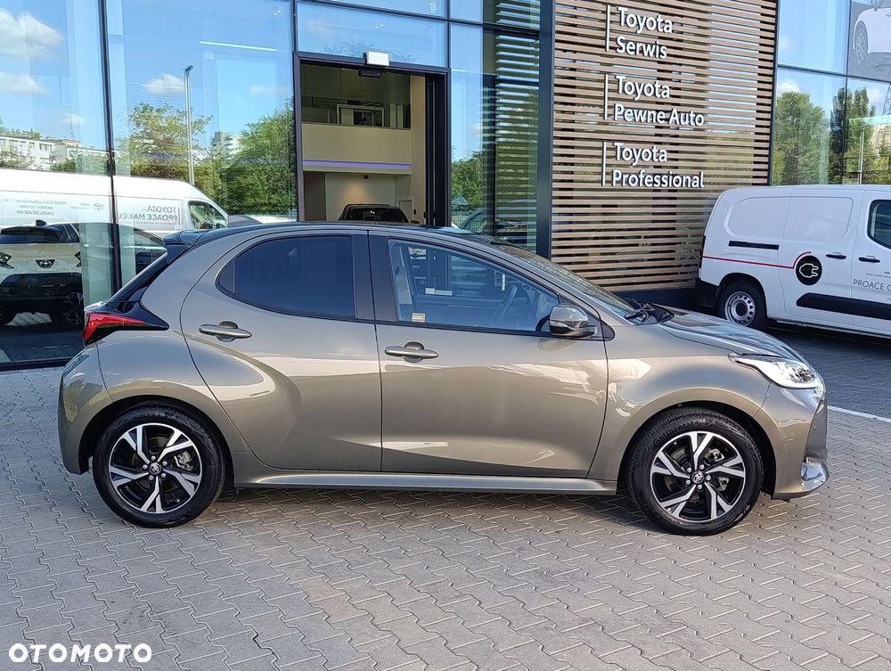 Toyota Yaris Hybrid 1.5 Style - 2