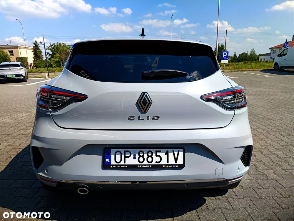Renault Clio - 5