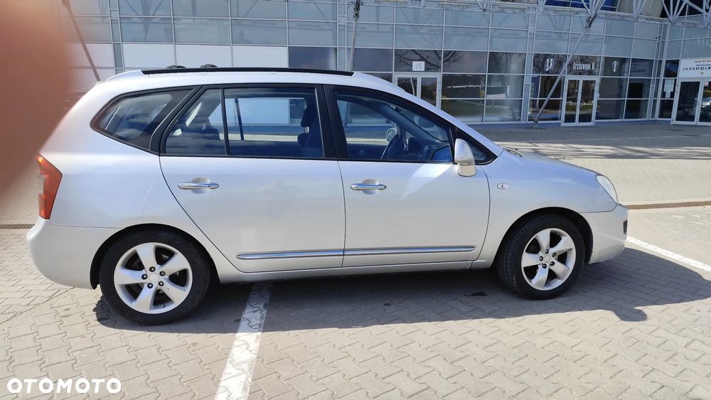 Kia Carens 2.0 CRDi Freedom 7os - 5