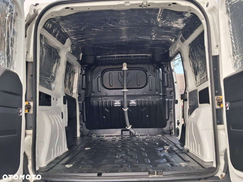 Fiat Doblo Cargo - 17