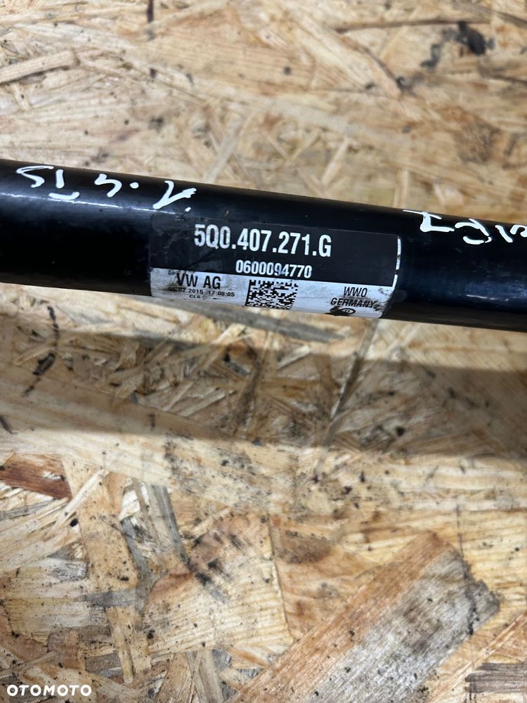 Volkswagen Golf VII półoś lewa  5Q0407271G 1.4 tsi leon III Octavia III - 5