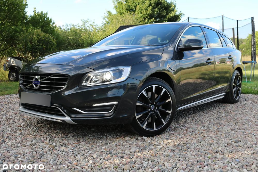 Volvo V60 D5 AWD Geartronic RDesign - 19