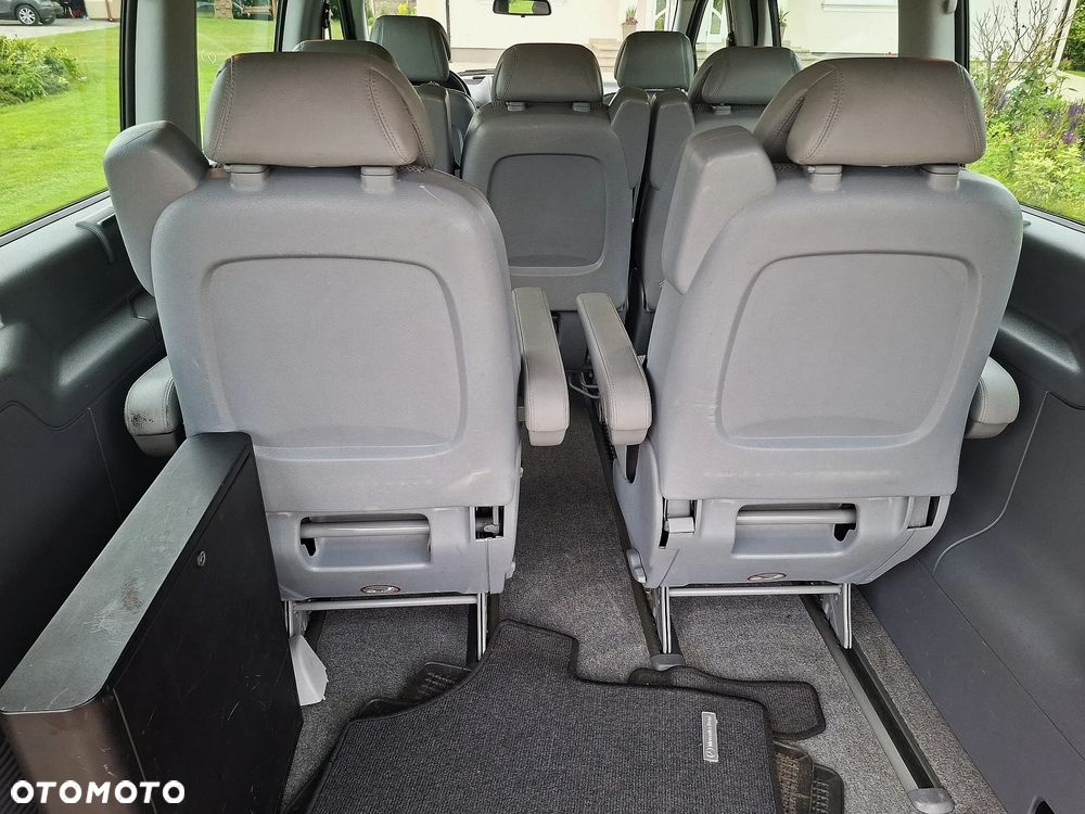 Mercedes-Benz Viano - 13
