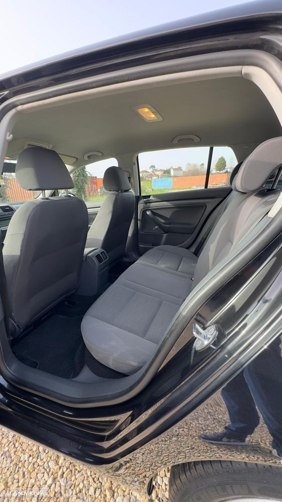 VW Golf 1.4i Confortline - 8