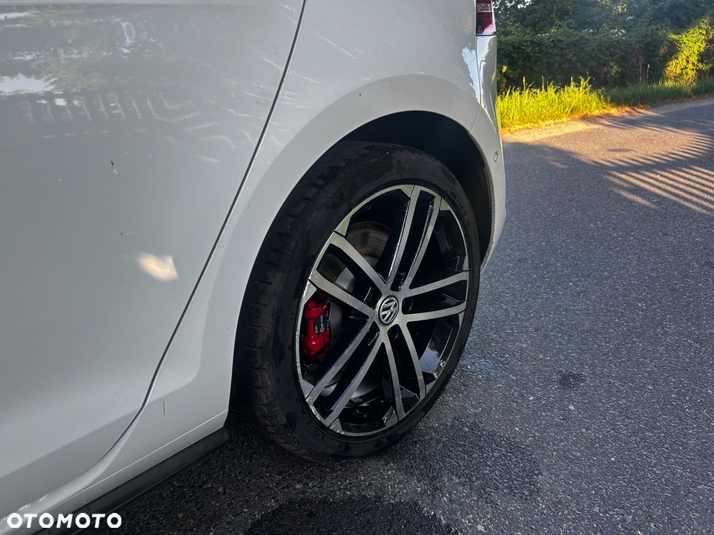Volkswagen Golf GTD 2.0 TDI SCR DSG - 12