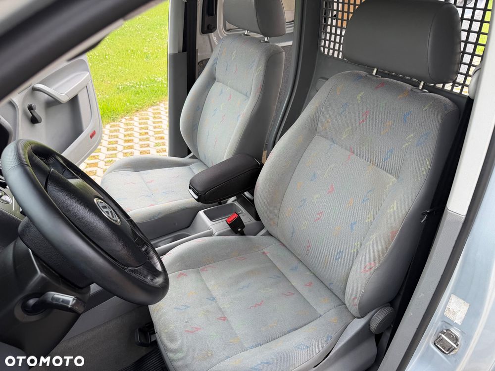 Volkswagen Caddy - 19