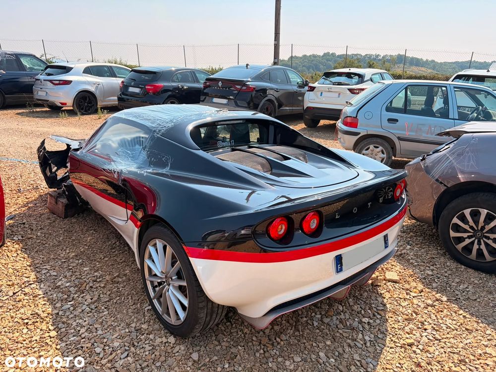 Lotus Elise - 3