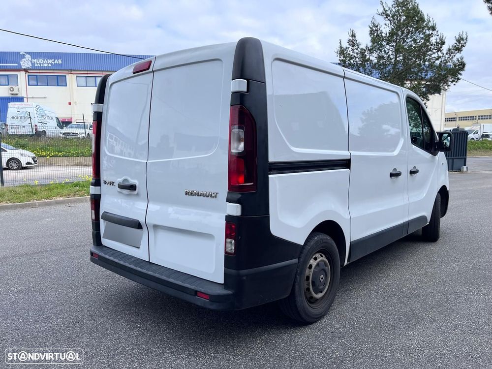 Renault Trafic - 2