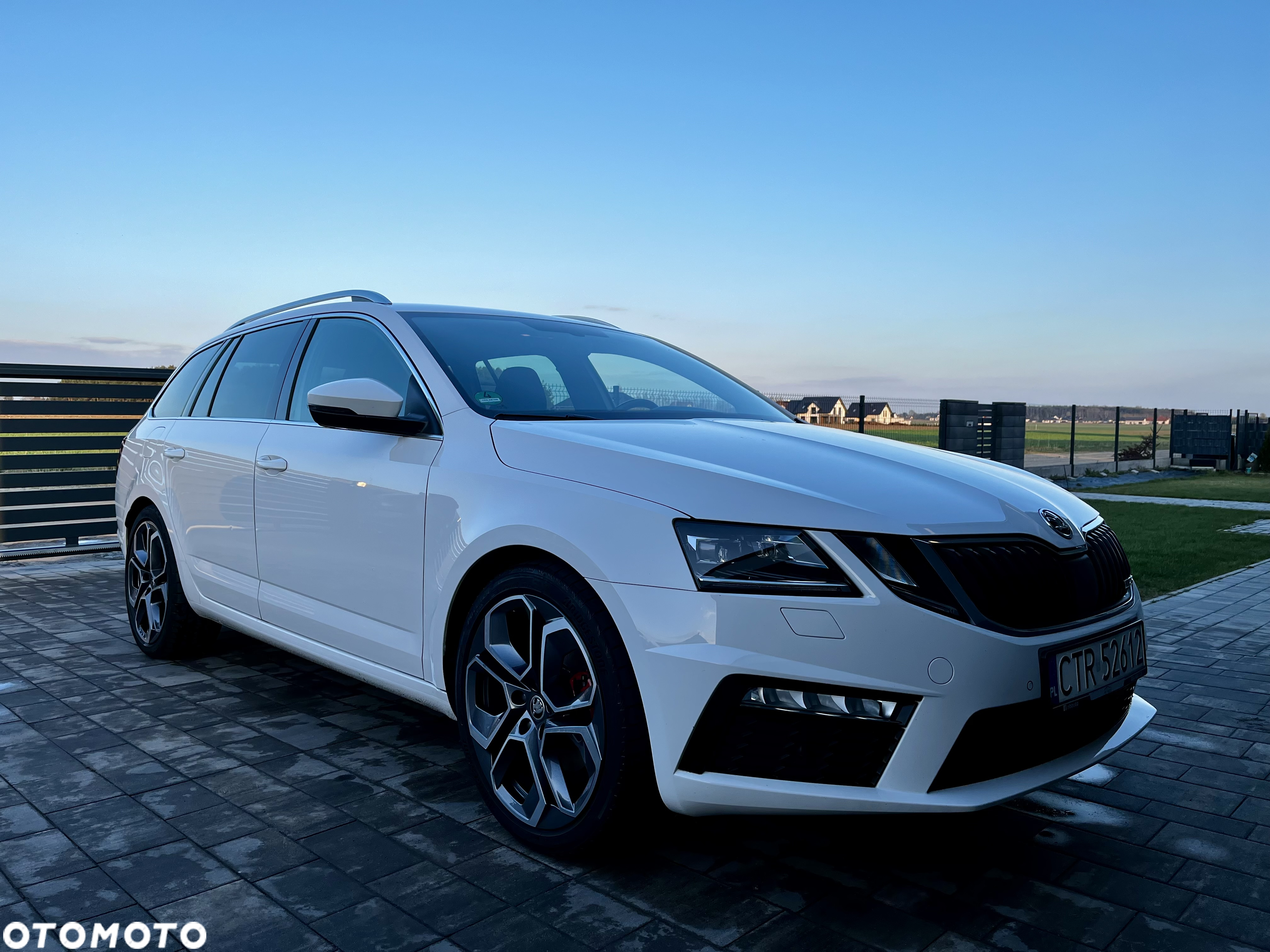 Skoda Octavia 2.0 TDI 4x4 RS DSG - 2