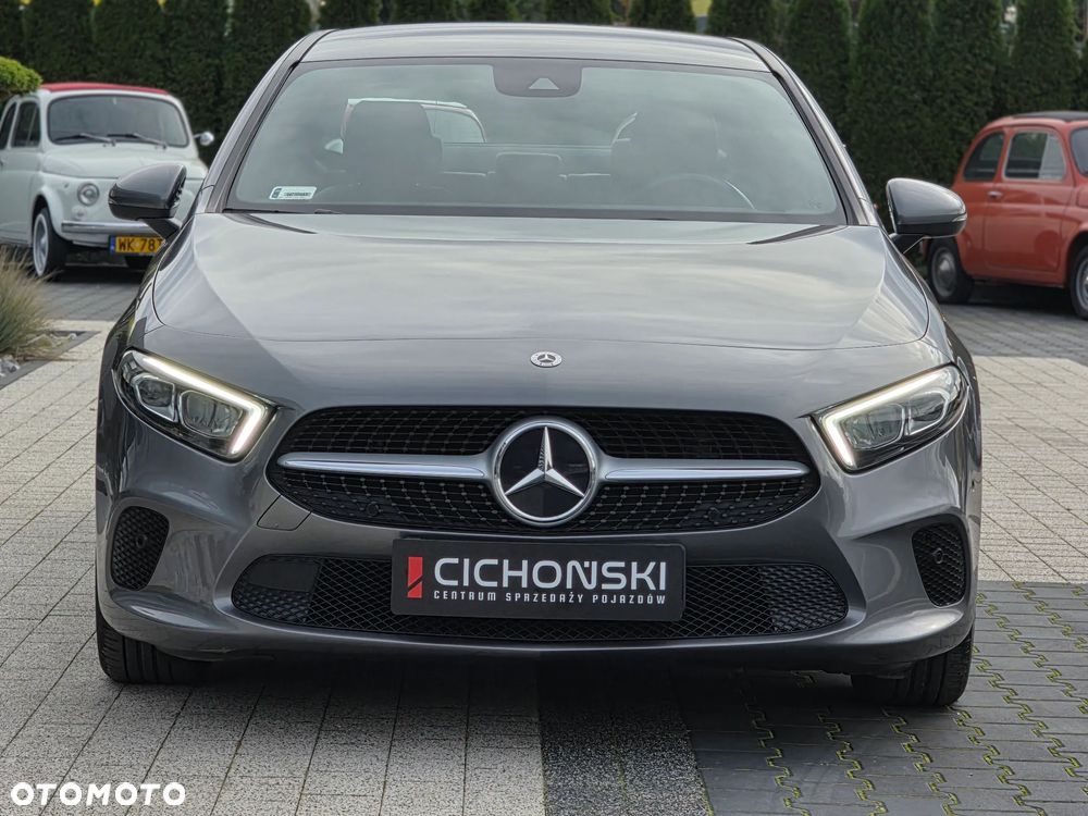 Mercedes-Benz Klasa A 180 Edycja specjalna 7G-DCT - 4