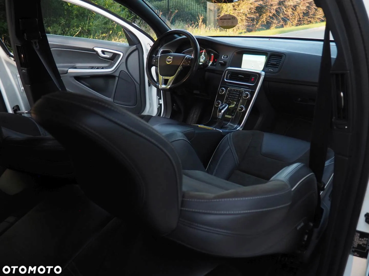 Volvo V60 D3 Geartronic R-Design - 7