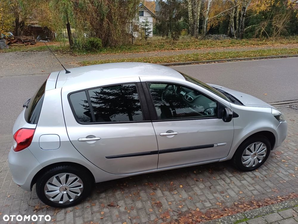 Renault Clio 1.5 dCi Alize - 15