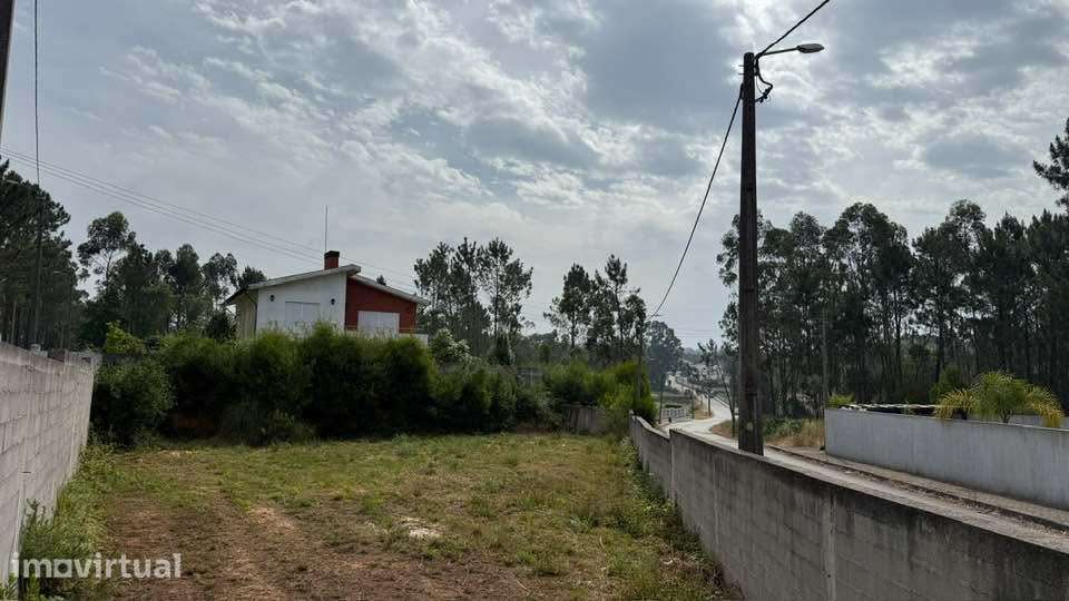 Terreno urbano com acesso em São João de Ver - Grande imagem: 3/5