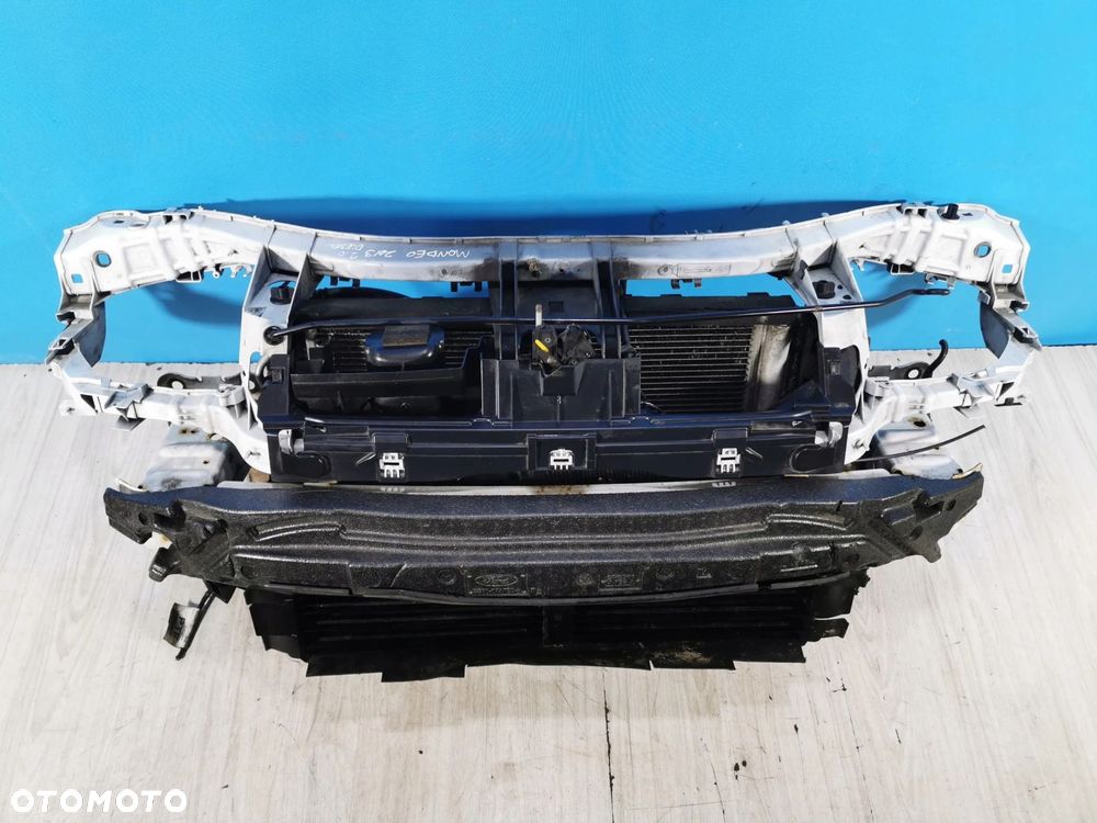 Ford Mondeo MK4 Lift wzmocnienie pas chłodnice roleta 2.0 TDCI Automat - 2