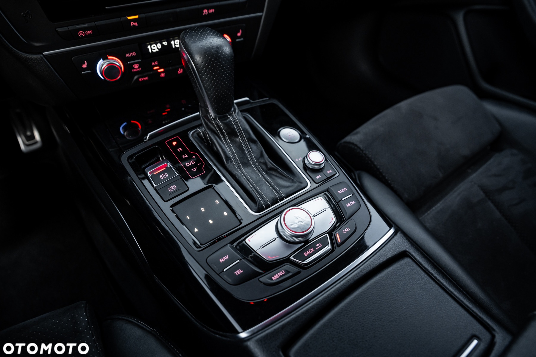 Audi A6 Avant 3.0 TDI Quattro S tronic - 40