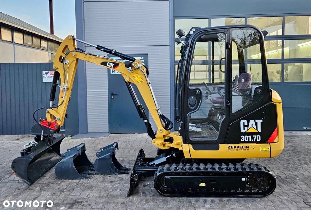 Caterpillar MINIKOPARKA CAT CATERPILLAR 301 301.7D 302 2016 - 3