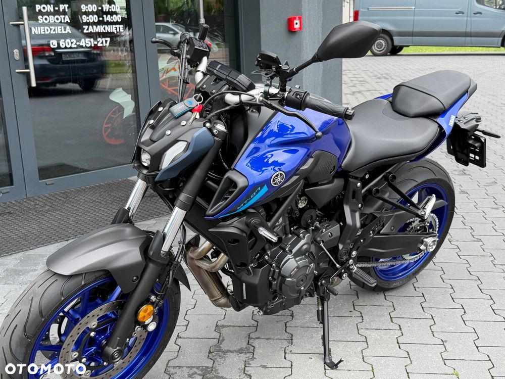 Yamaha MT - 40