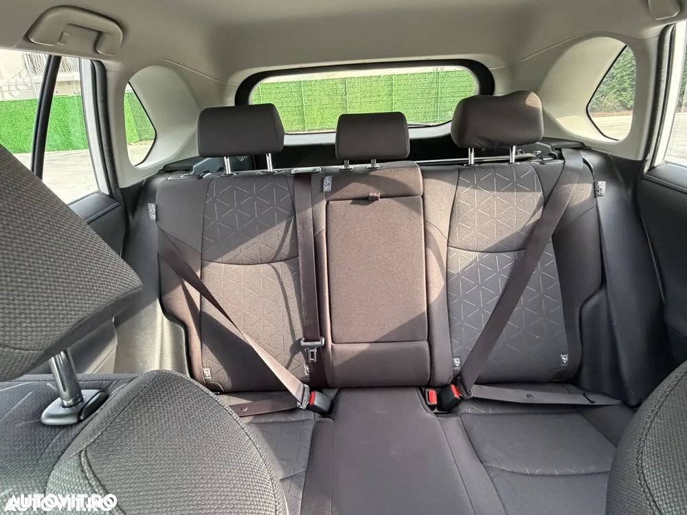Toyota RAV4 2.0P CVT AWD Dynamic - 6