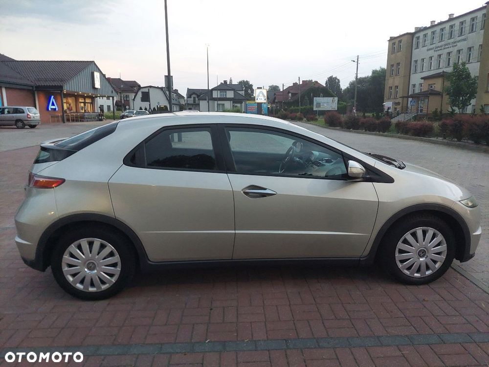 Honda Civic 1.4 Base - 7