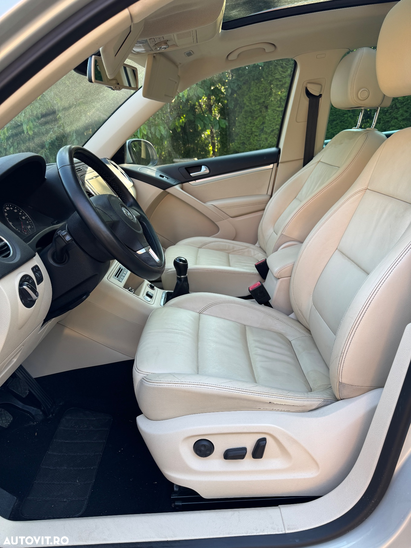 Volkswagen Tiguan 1.4 TSI 4Motion Lounge Sport & Style - 9