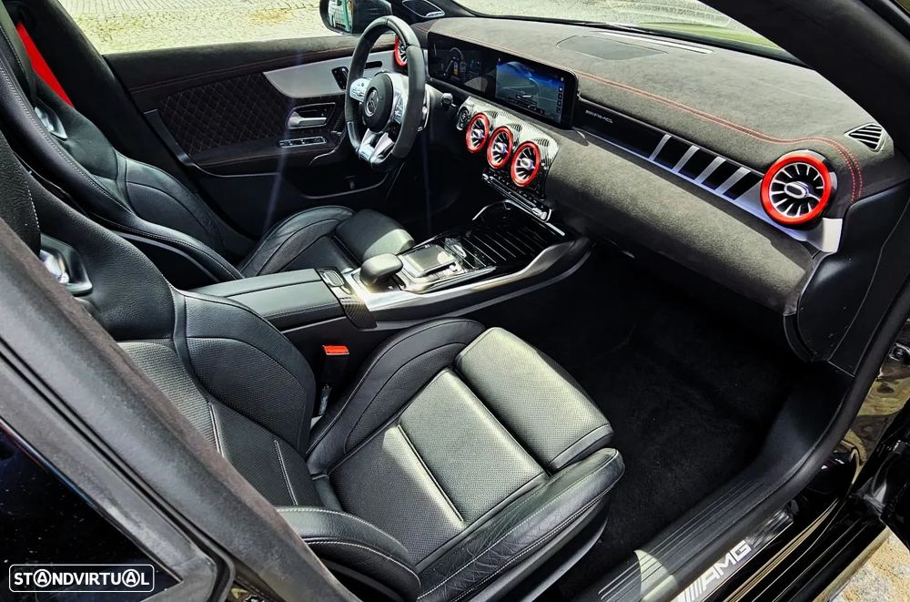 Mercedes-Benz CLA 45 AMG S 4Matic+ Speedshift 8G-DCT Line Premium - 29