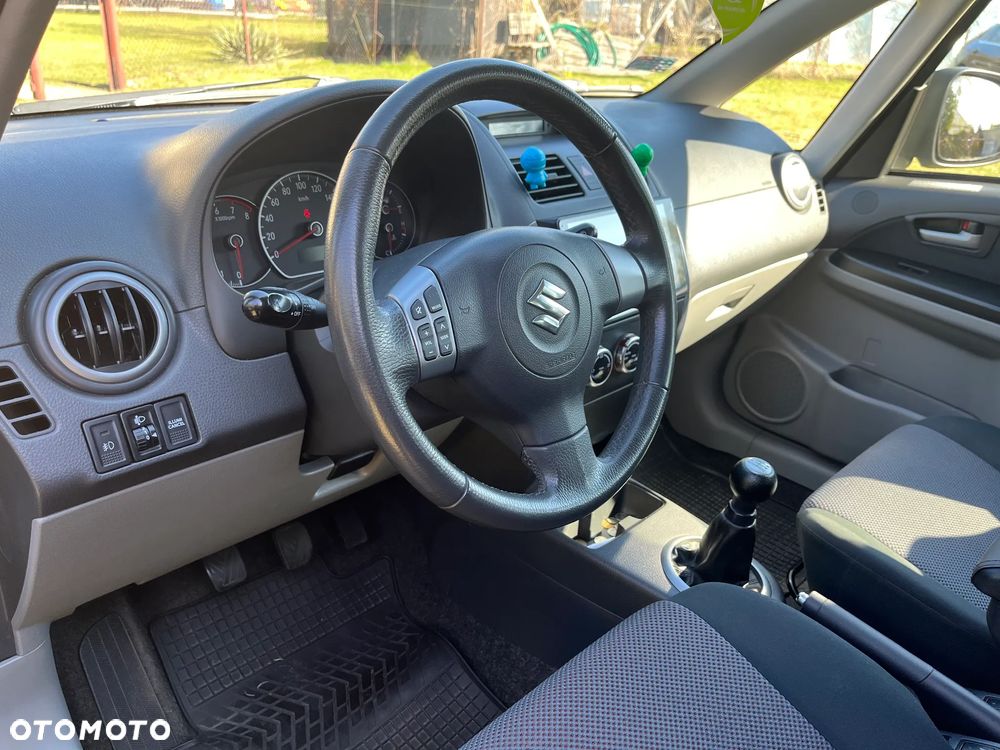 Suzuki SX4 1.6 VVT 4x2 Comfort - 30