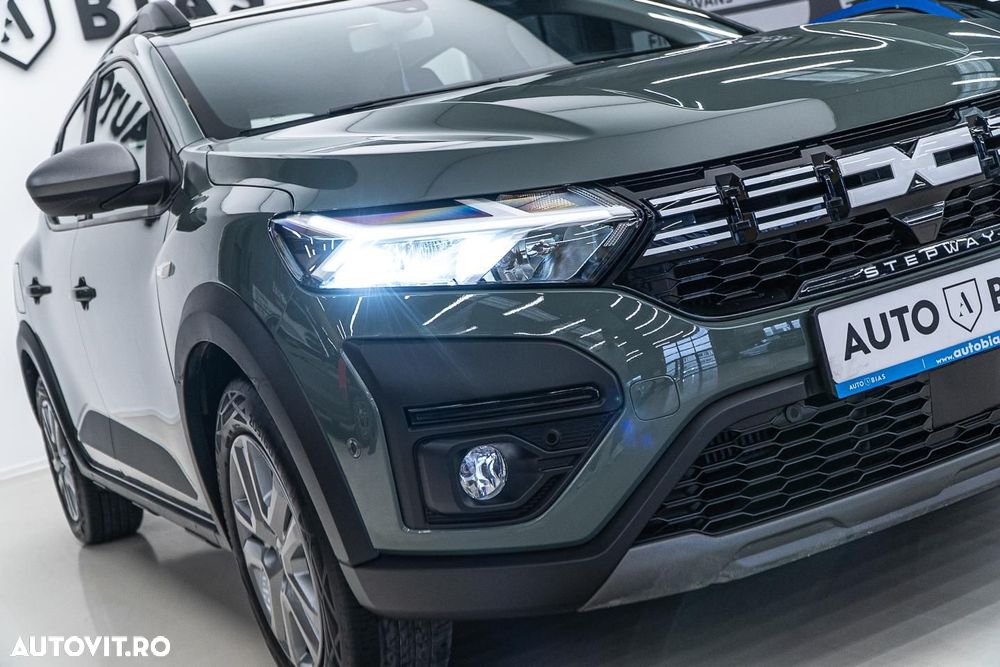 Dacia Sandero Stepway TCe 90 CVT Extreme - 28