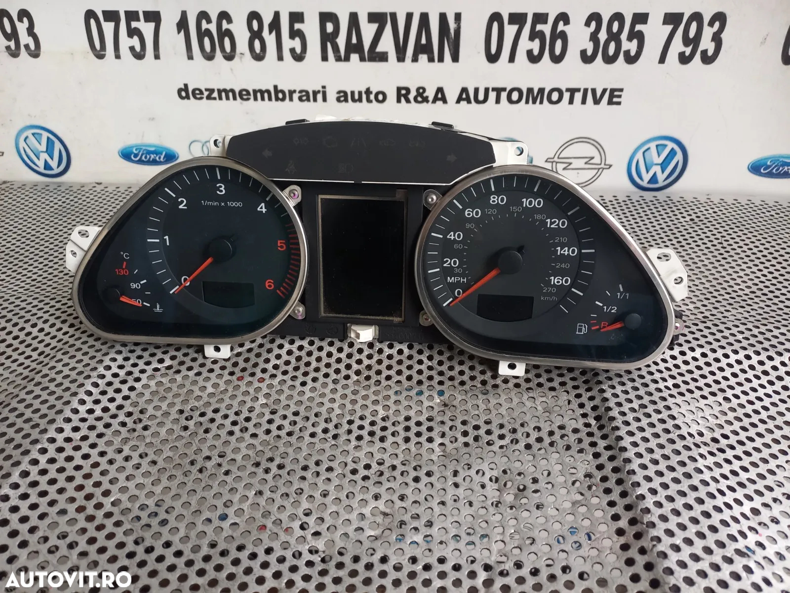 Ceasuri Bord Audi Q7 4L An 2006-2007-2008-2009-2010-2011-2012-2013-2014-2015-2016 Volan Dreapta Cod - 3