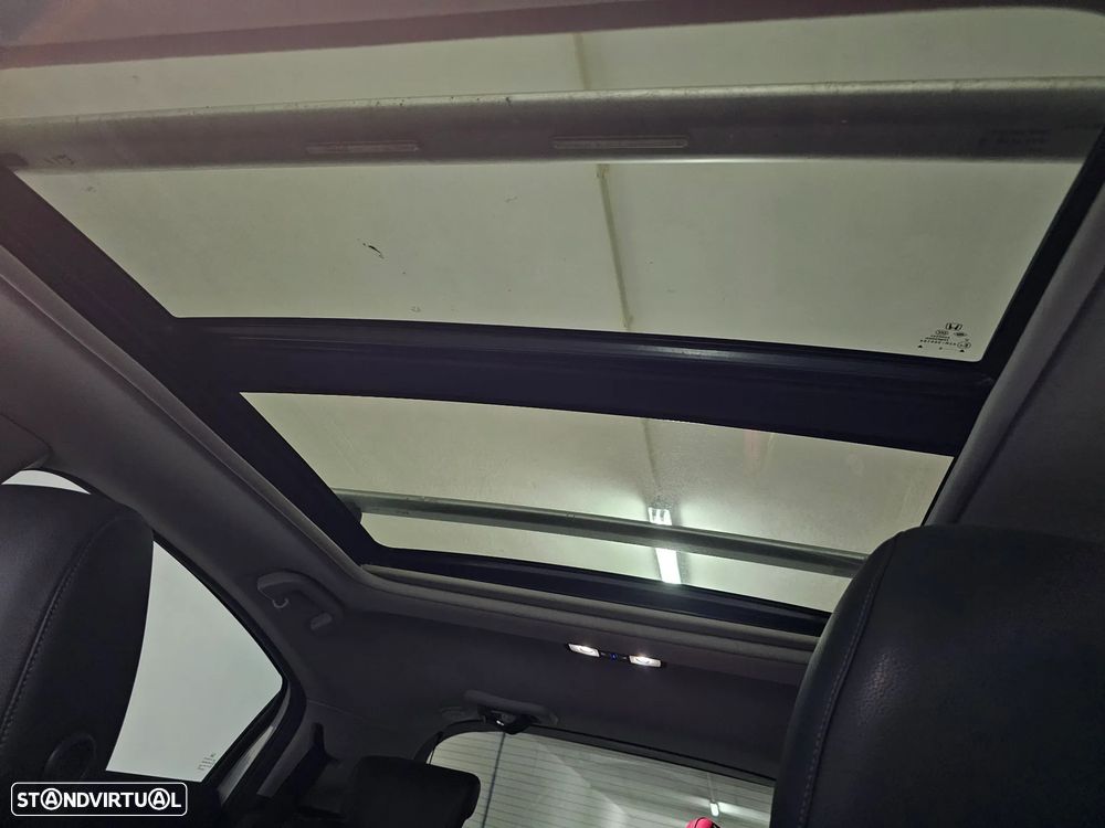 Honda HR-V 1.6 i-DTEC Executive - 16