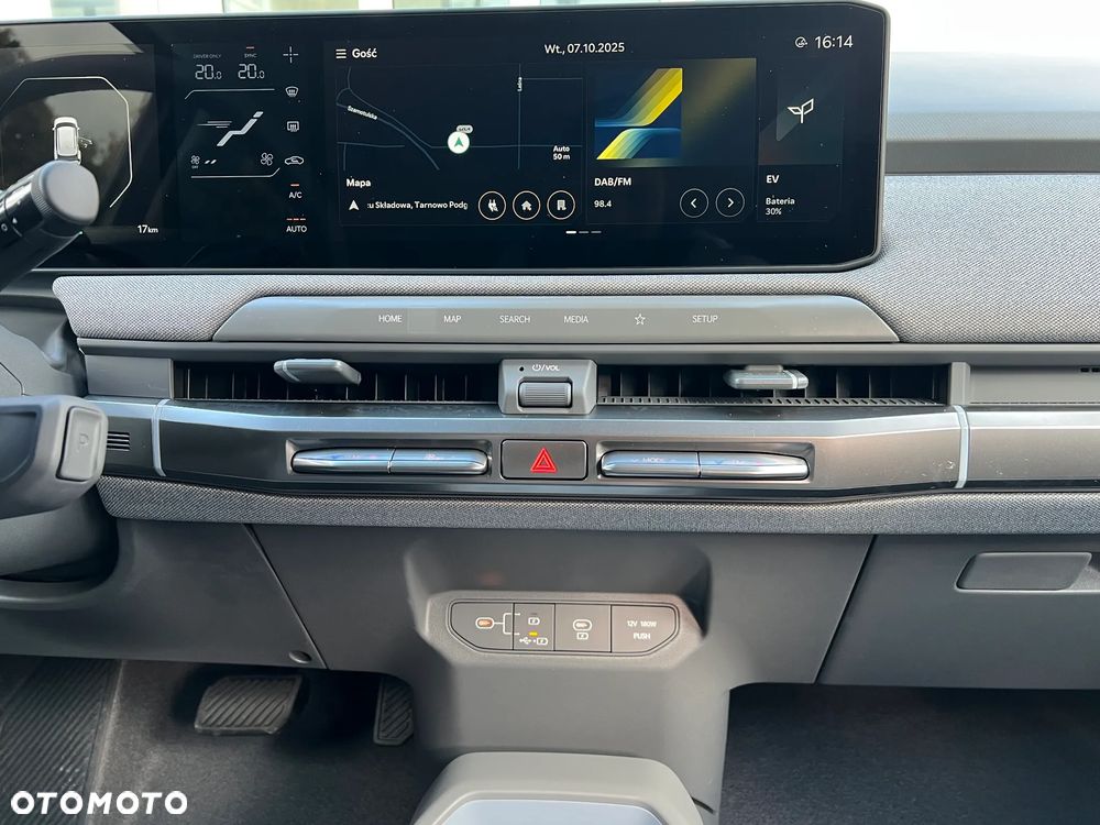 Kia EV3 81.4kWh Business Line - 32