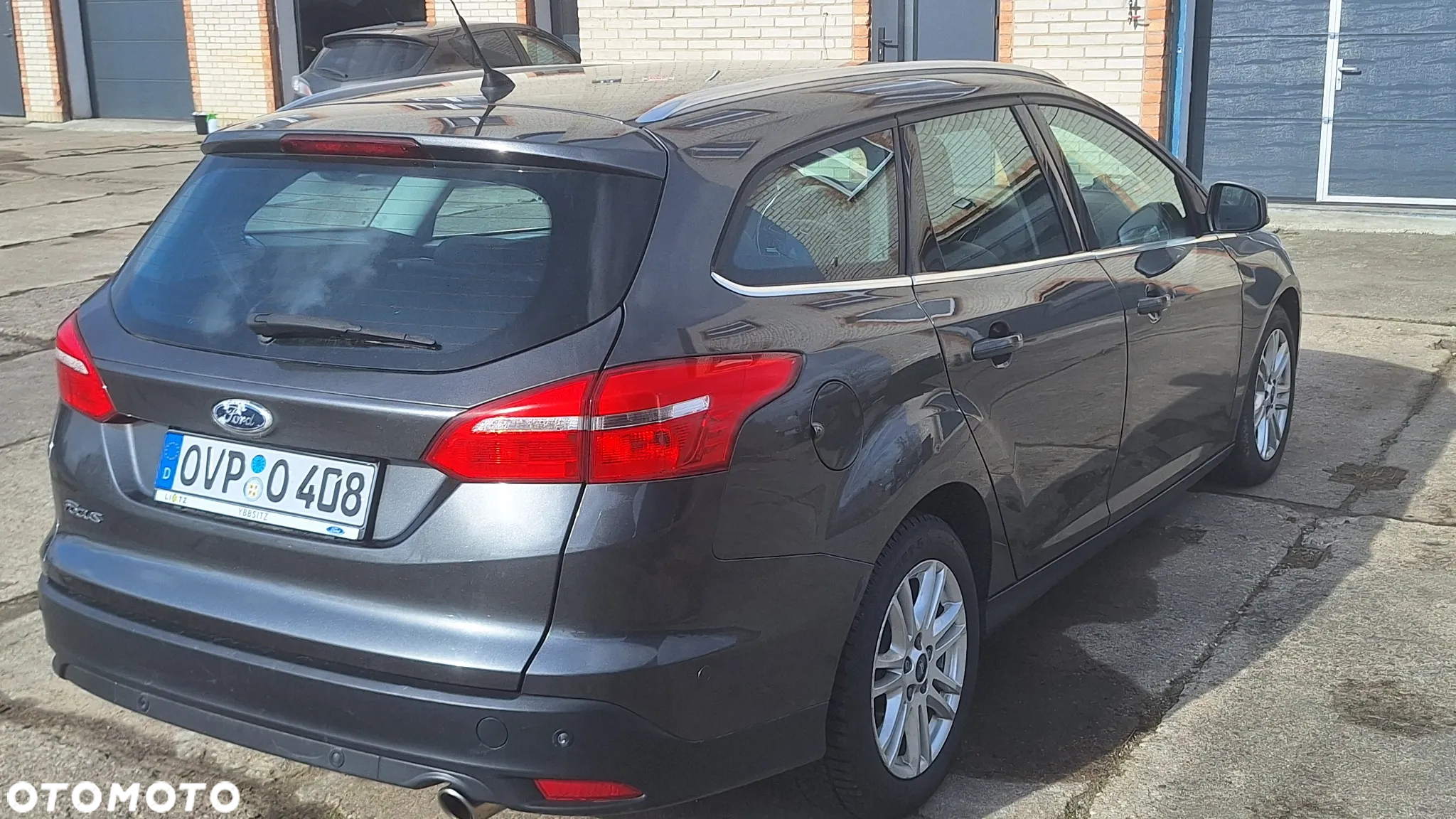 Ford Focus 2.0 EcoBlue Start-Stopp-System TITANIUM - 5