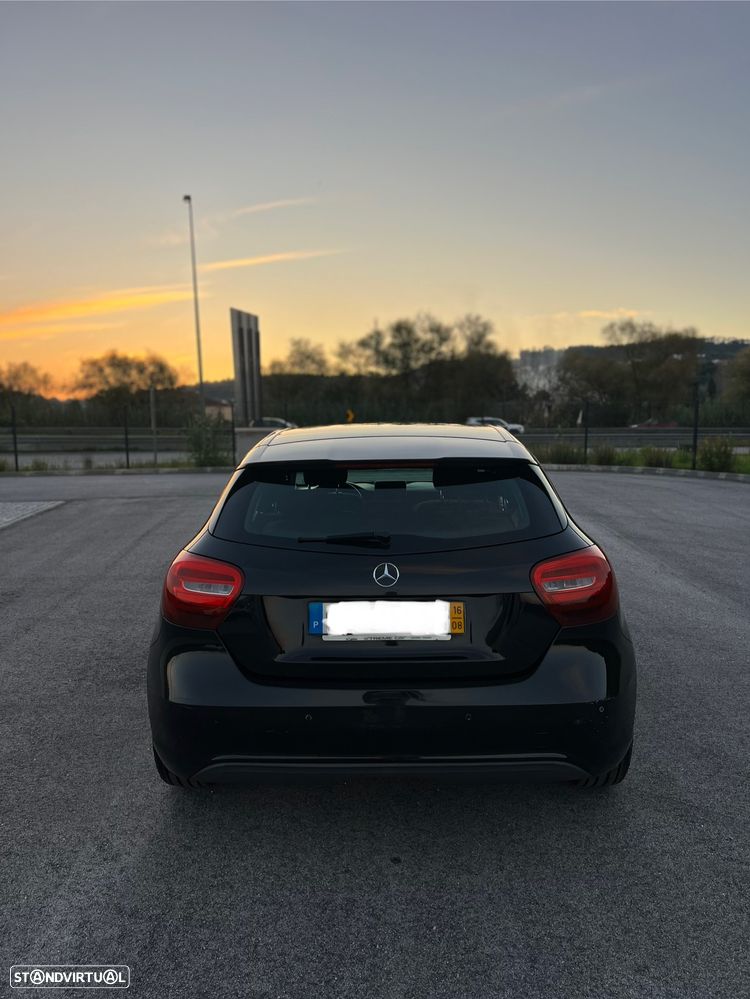 Mercedes-Benz A 180 d Urban - 6