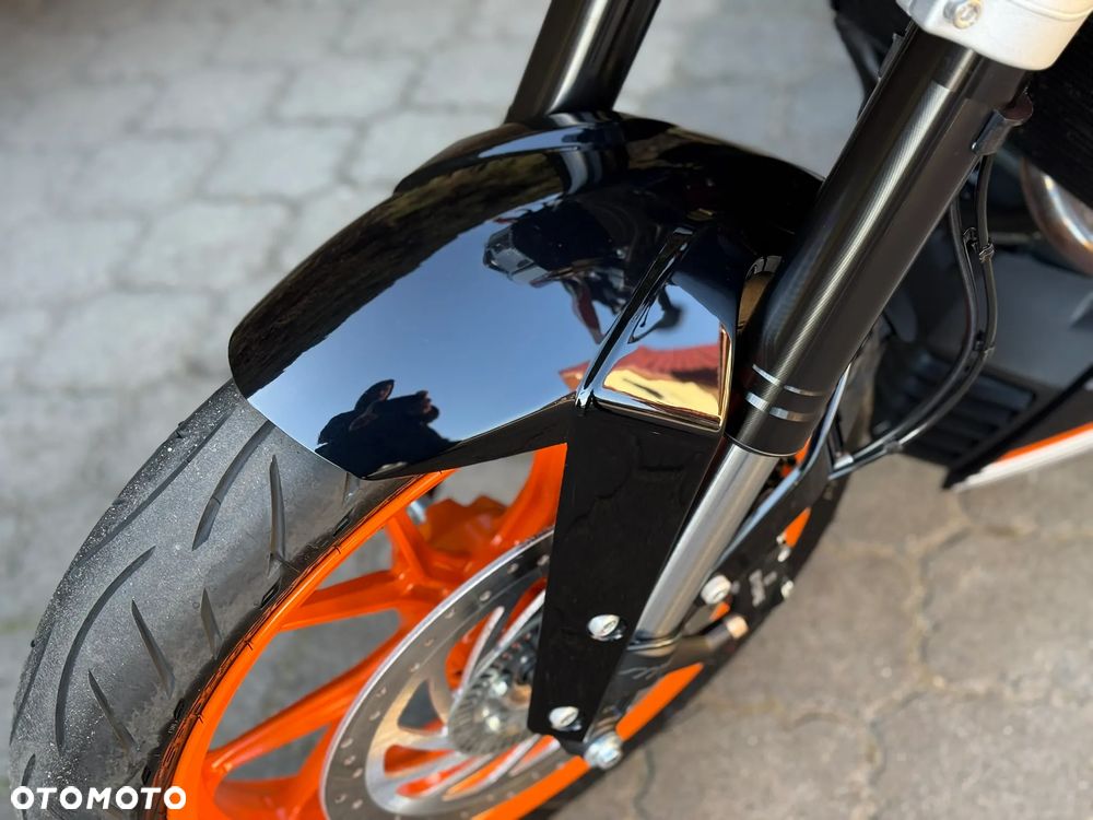 KTM Duke - 24