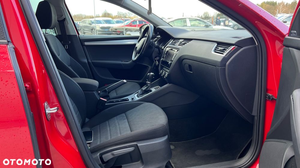 Skoda Octavia 1.8 TSI Elegance DSG - 12