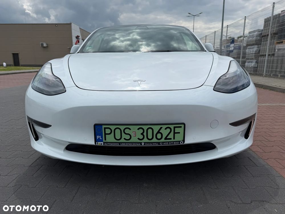 Tesla Model 3 Langstreckenbatterie Allradantrieb Dual Motor - 3