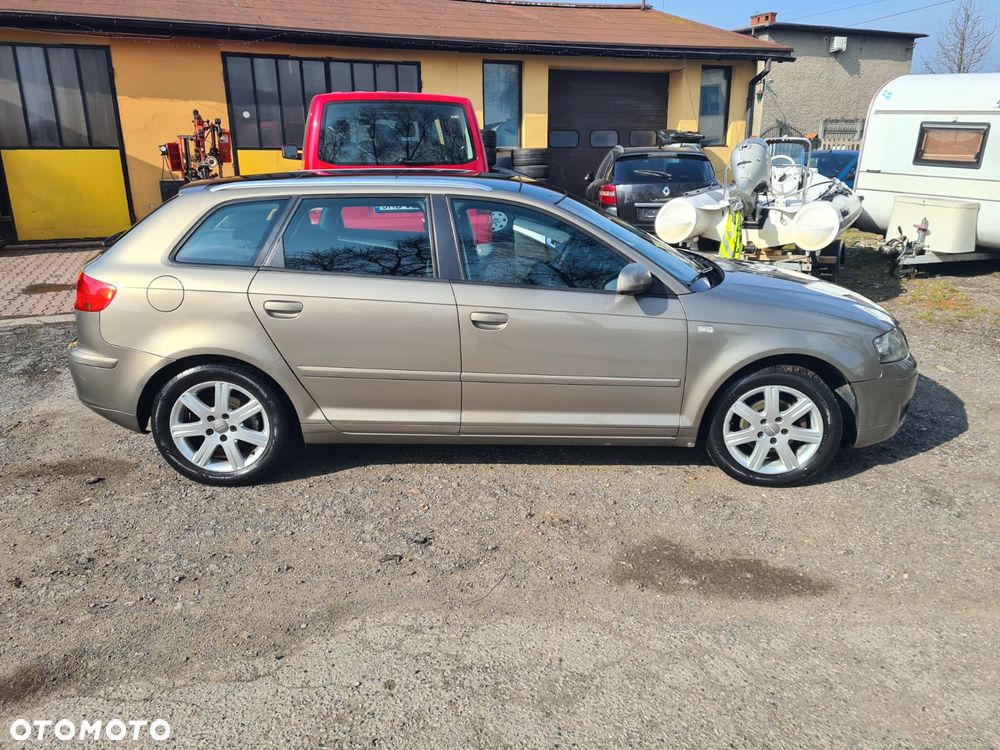 Audi A3 Sportback 1.9 TDI DPF Ambiente - 3