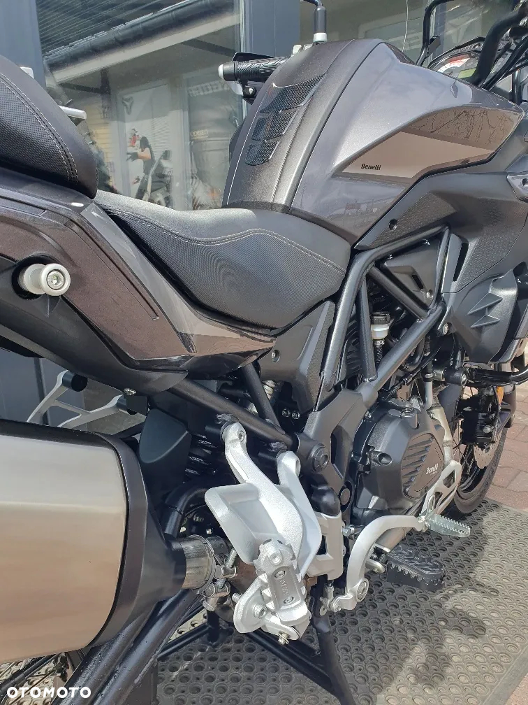 Benelli TRK 502X - 20